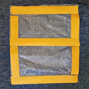 Noppenfolie mit Doppelklebeband Noppenfolie mit Doppelklebeband
